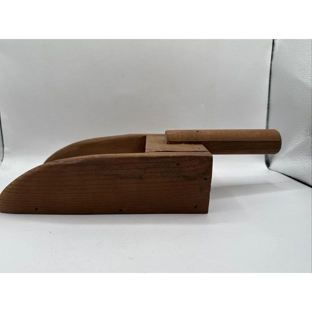 Unbranded‎ Wooden Scoop Hand Carved House Wall Pocket Brown Primitive Folk Art
